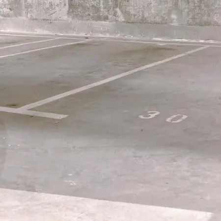 Eliya By Rv - Free Garage Apartamento *