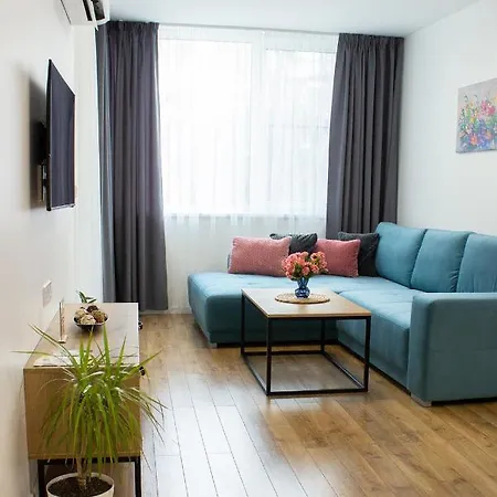 Eliya By Rv - Free Garage