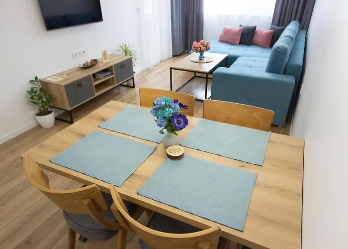 Eliya By Rv - Free Garage Apartment *